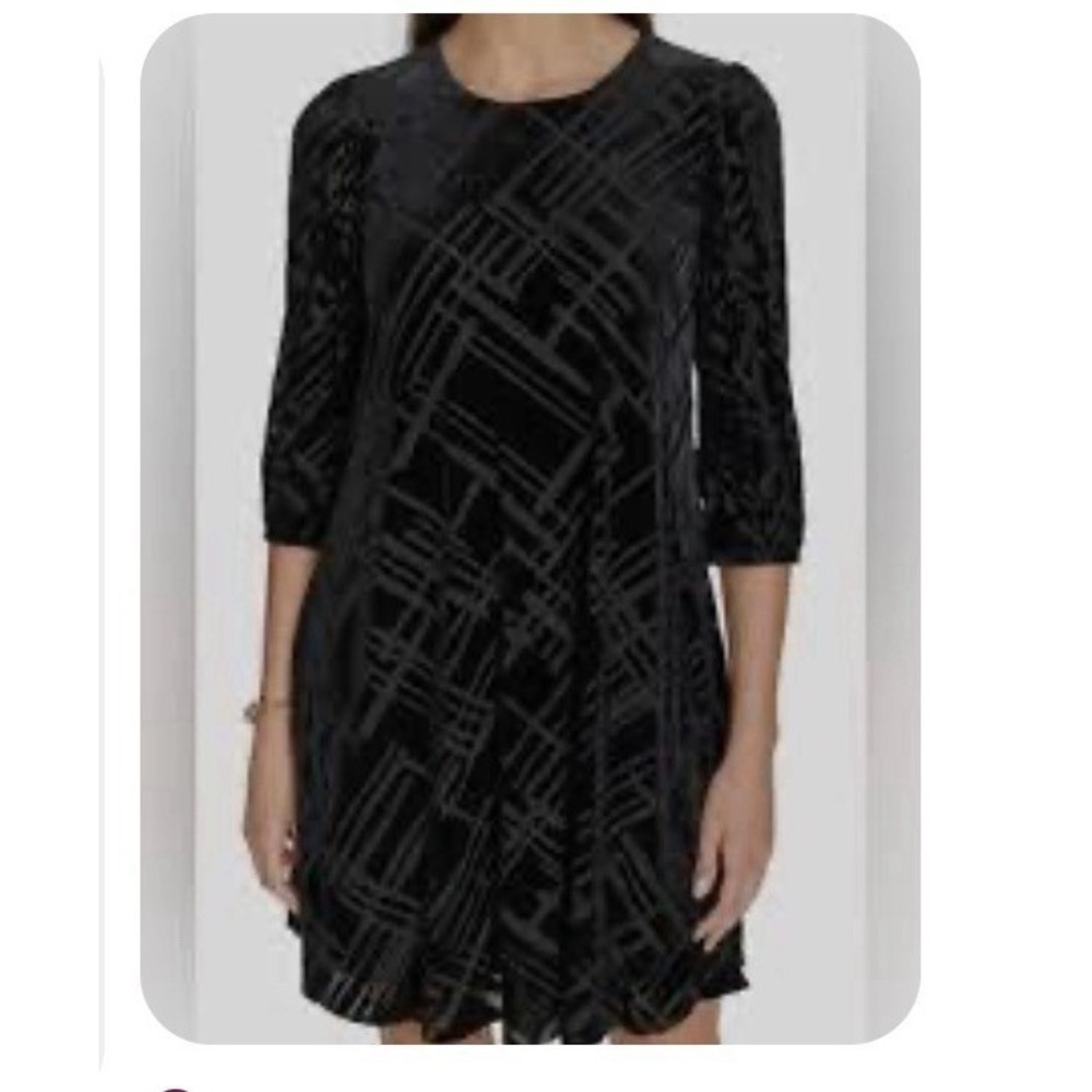 Calvin Klein NWT Black Velvet Burnout Dress Size 14 3/4 Sleeve Cocktail Party